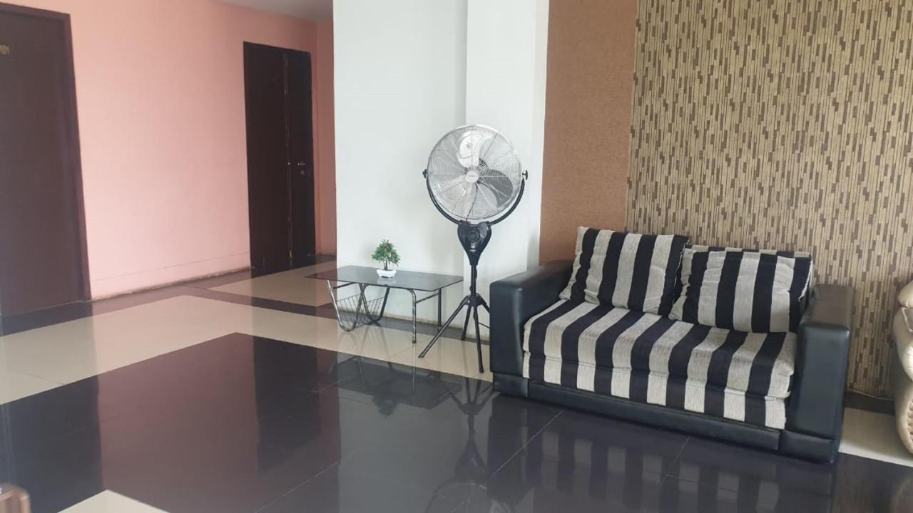 Oyo 91266 Markoni 18 Balikpapan (Borneo)