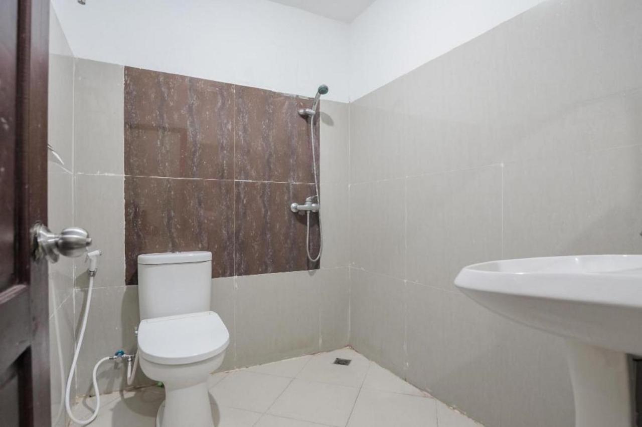 Hotel Oyo 91266 Markoni 18